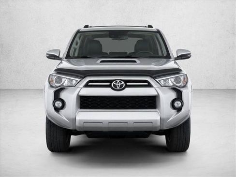 Used 2021 Toyota 4Runner TRD Off-Road Premium w/ Moonroof Package AWD/4WD image 2