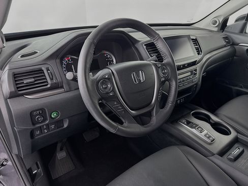 Certified 2023 Honda Ridgeline RTL image 9