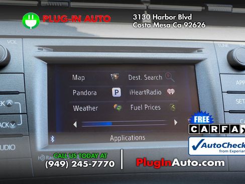 Used 2012 Toyota Prius Three w/ Preferred Accessory Pkg FWD image 2