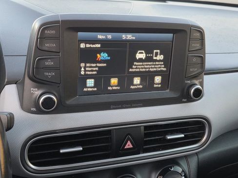 Used 2019 Hyundai Kona SEL image 15