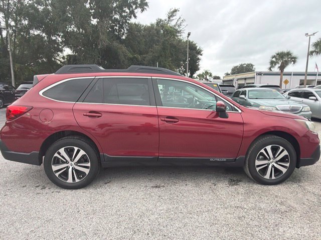Used 2019 Subaru Outback 2.5i Limited AWD/4WD image 4