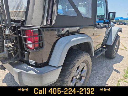 Used 2016 Jeep Wrangler Sport AWD/4WD image 12