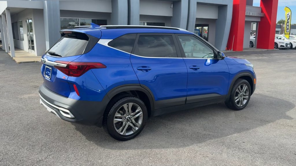 Used 2021 Kia Seltos S FWD image 7