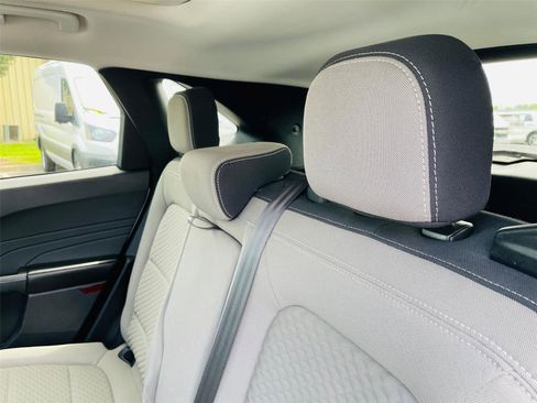 Used 2021 Ford Escape SE w/ SE Sport Appearance Package FWD image 28