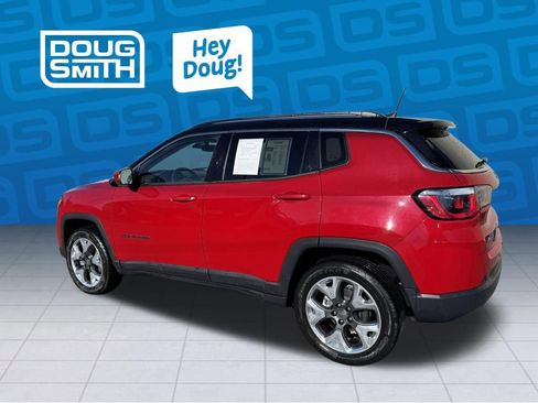 Used 2019 Jeep Compass Limited AWD/4WD image 2
