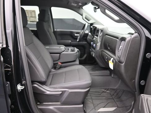 New 2026 Chevrolet Silverado 1500 Custom w/ Turbomax Blackout Package image 45