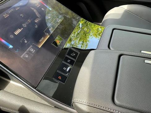 Certified 2025 INFINITI QX80 Pure AWD/4WD image 18