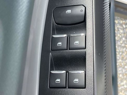 New 2026 Ford Maverick XL image 16