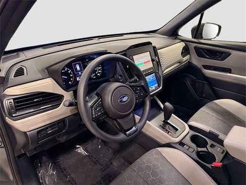 Used 2025 Subaru Forester image 9