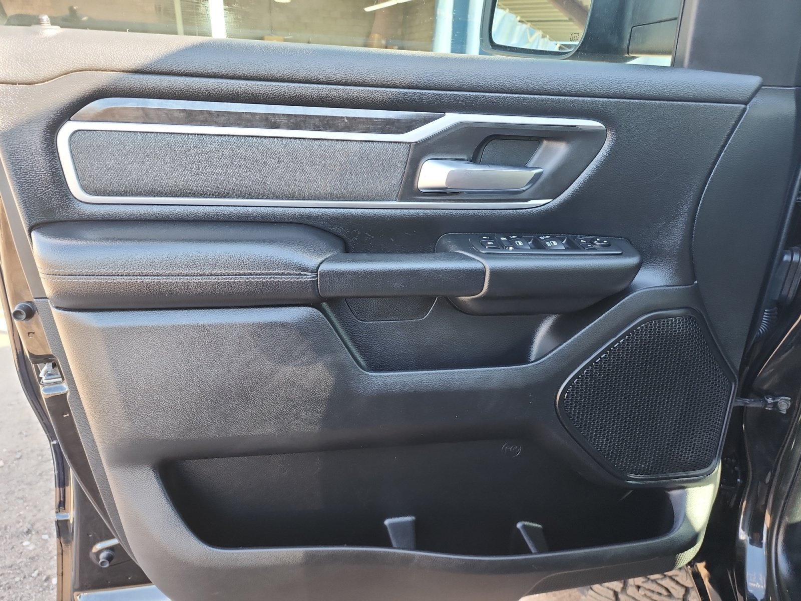 Used 2020 RAM 1500 Big Horn AWD/4WD image 14