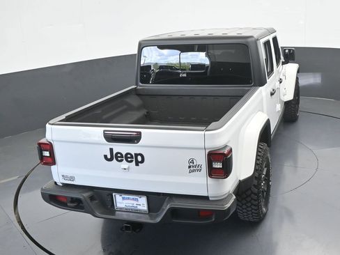 Used 2024 Jeep Gladiator Sport image 51