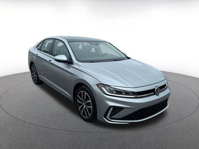 Used 2025 Volkswagen Jetta SE