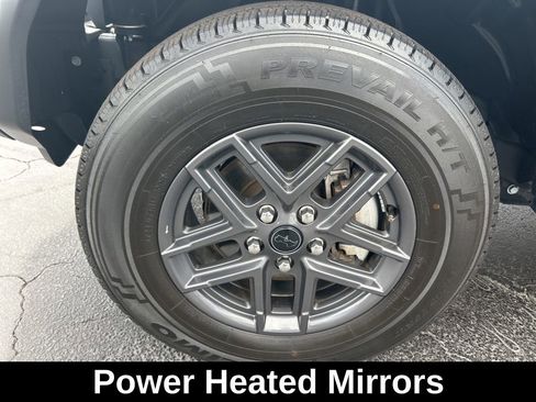 Used 2024 Jeep Wrangler Unlimited Sport AWD/4WD image 18