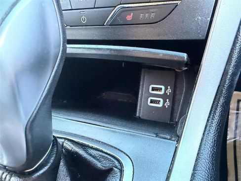 Used 2016 Ford Edge SEL w/ Equipment Group 201A image 26