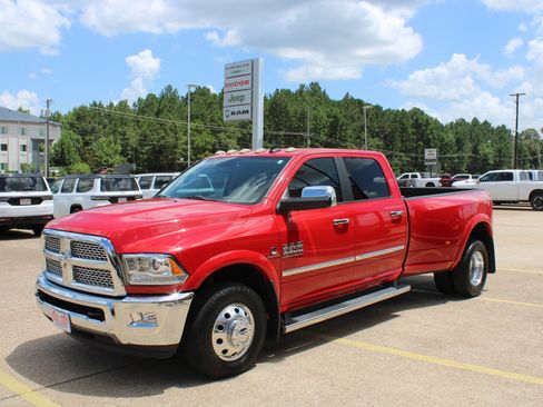 Used 2014 RAM 3500 Laramie w/ Convenience Group RWD image 1