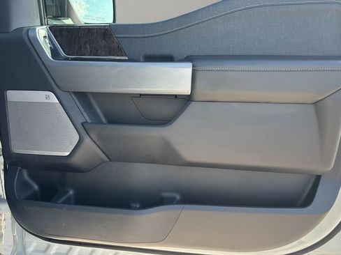 Used 2023 Ford F150 Lariat w/ FX4 Off-Road Package AWD/4WD image 9