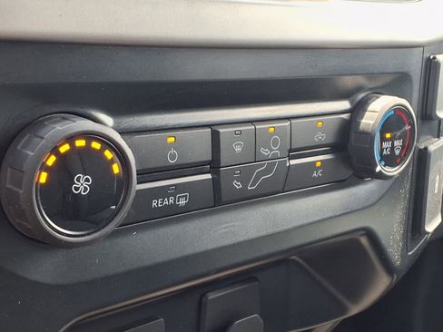 Used 2022 Ford F150 XLT image 34