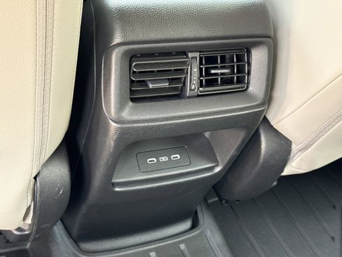Used 2024 Honda CR-V EX-L image 15