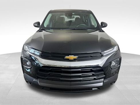 Used 2023 Chevrolet TrailBlazer LS FWD image 9