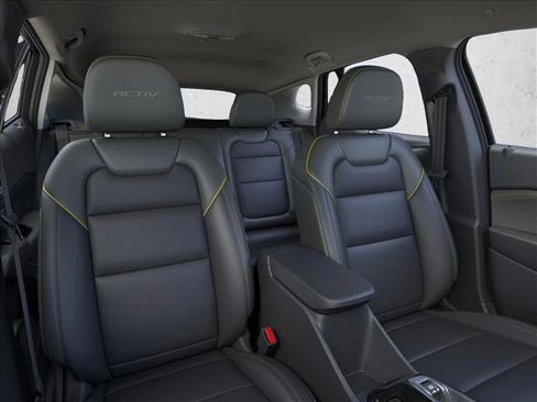 New 2026 Chevrolet Trax ACTIV FWD image 16
