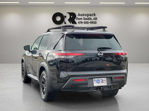 Used 2025 Nissan Pathfinder Rock Creek AWD/4WD image 4