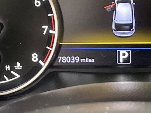 Used 2018 Nissan Murano Platinum w/ Cargo Package image 22