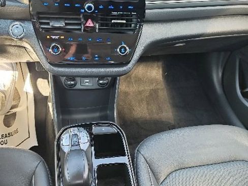 Used 2021 Hyundai Ioniq Limited FWD image 22