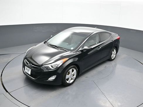 Used 2013 Hyundai Elantra GLS w/ Preferred Pkg image 32
