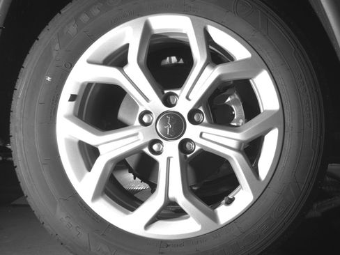 Used 2025 Jeep Compass Latitude image 15