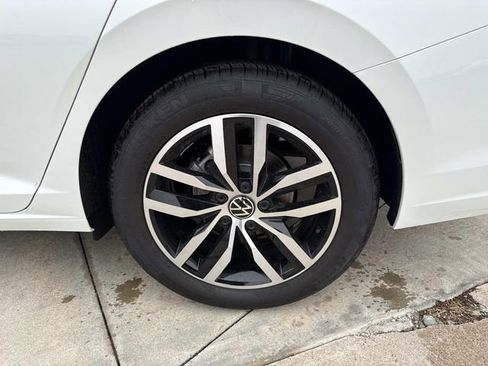 New 2026 Volkswagen Jetta SE image 25