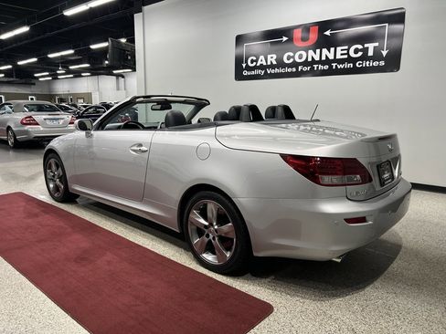 Used 2010 Lexus IS 350C image 17