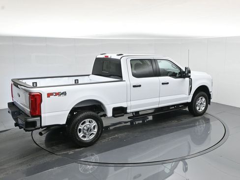 New 2026 Ford F250 XLT w/ FX4 Off-Road Package AWD/4WD image 44