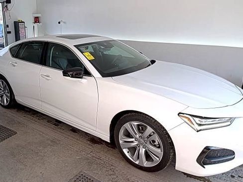 Used 2023 Acura TLX w/ Technology Package image 8