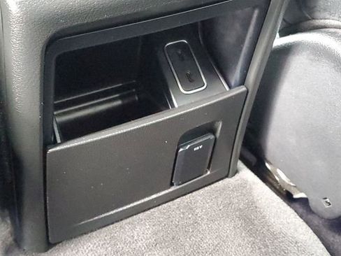 Used 2022 Mercedes-Benz GLE 350 4MATIC image 33