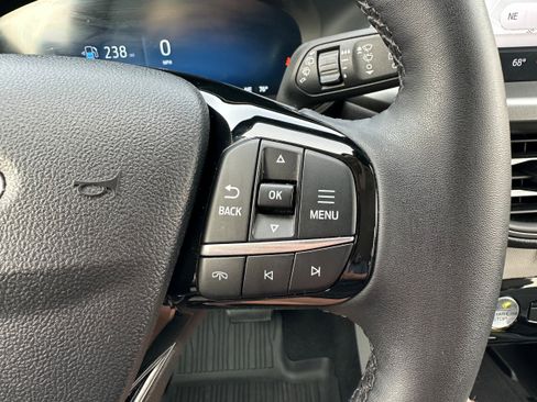 Used 2023 Ford Escape Active w/ Tech Pack #2 image 26