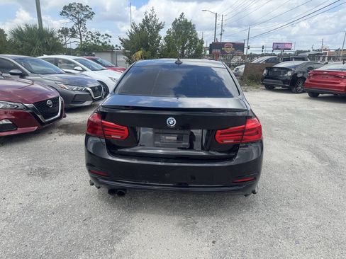 Used 2018 BMW 330i Sedan RWD image 10