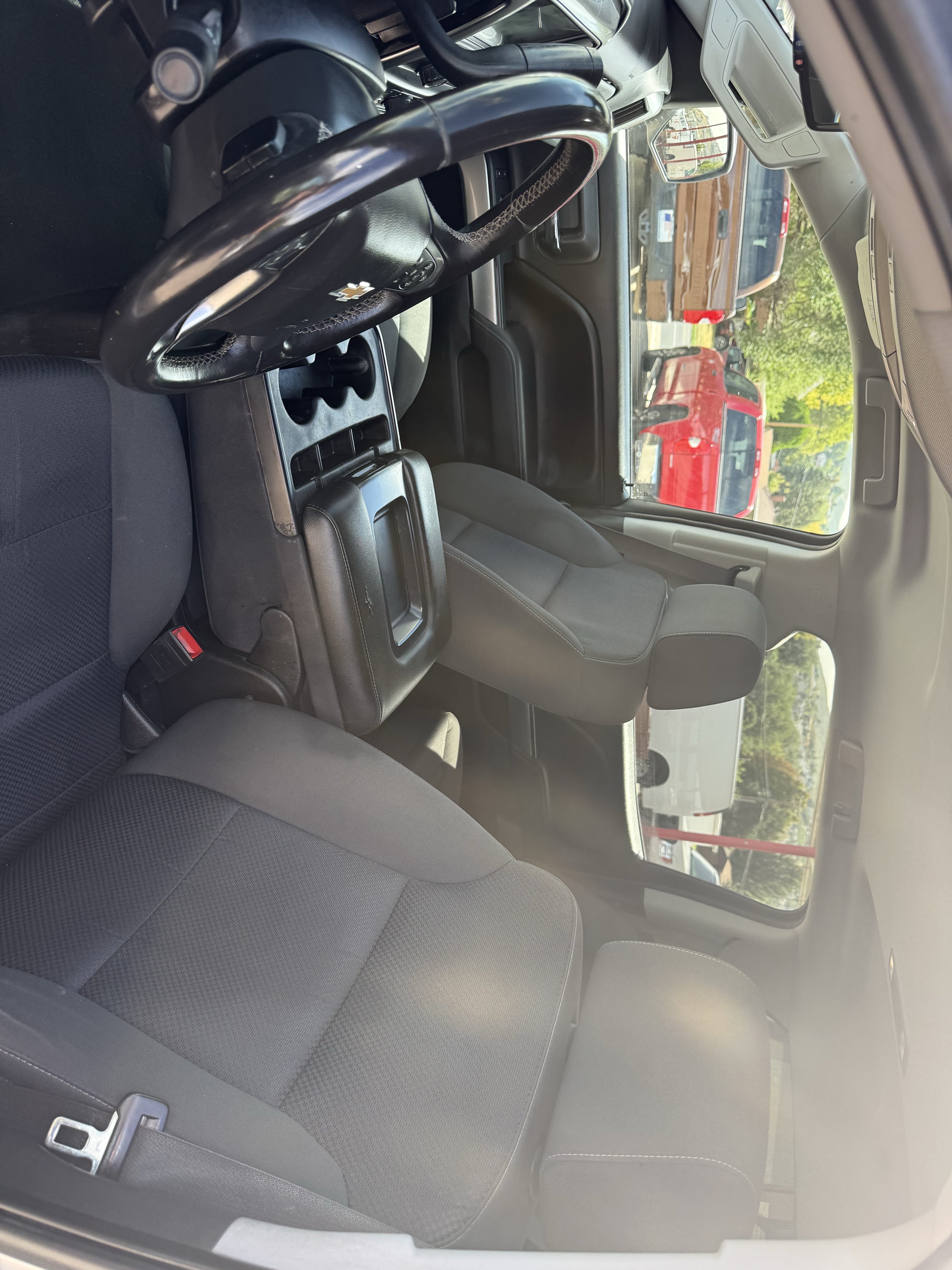 Used 2017 Chevrolet Silverado 1500 LT w/ All Star Edition AWD/4WD image 13