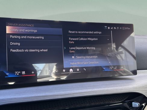Certified 2026 BMW 430i Convertible w/ M Sport Package RWD image 17