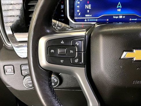 Used 2022 Chevrolet Silverado 1500 LT AWD/4WD image 23