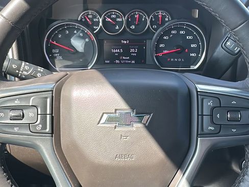 Used 2022 Chevrolet Silverado 1500 RST image 23