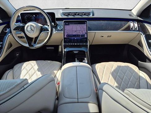 Used 2024 Mercedes-Benz S 580e 4MATIC Sedan image 18