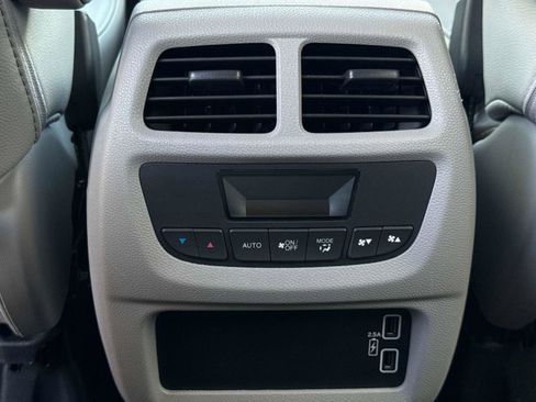 Certified 2021 Honda Pilot Special Edition image 19