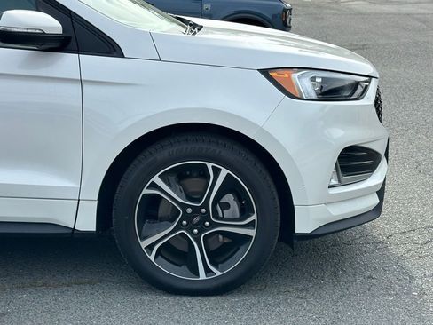 Used 2023 Ford Edge ST w/ Cargo Accessory Package AWD/4WD image 43