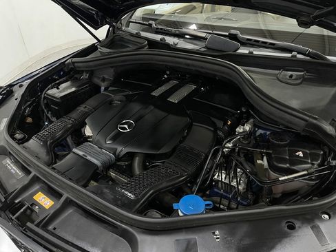 Used 2017 Mercedes-Benz GLS 450 4MATIC image 30