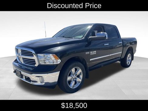 Used 2016 RAM 1500 Big Horn AWD/4WD image 3