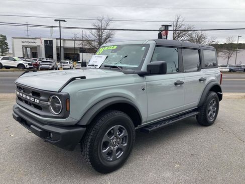 Used 2024 Ford Bronco Big Bend image 9