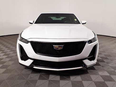 Used 2021 Cadillac CT5 V w/ Premium Package RWD image 2
