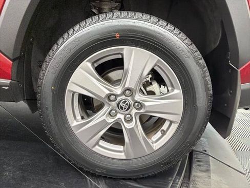 Certified 2024 Toyota RAV4 LE AWD/4WD image 16