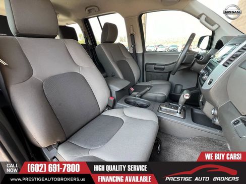 Used 2015 Nissan Xterra S image 34