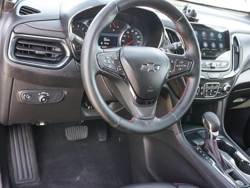 Used 2024 Chevrolet Equinox RS w/ RS Leather Package FWD image 12
